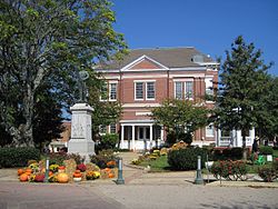 Tipton County Court House Covington TN 2013-10-13 011